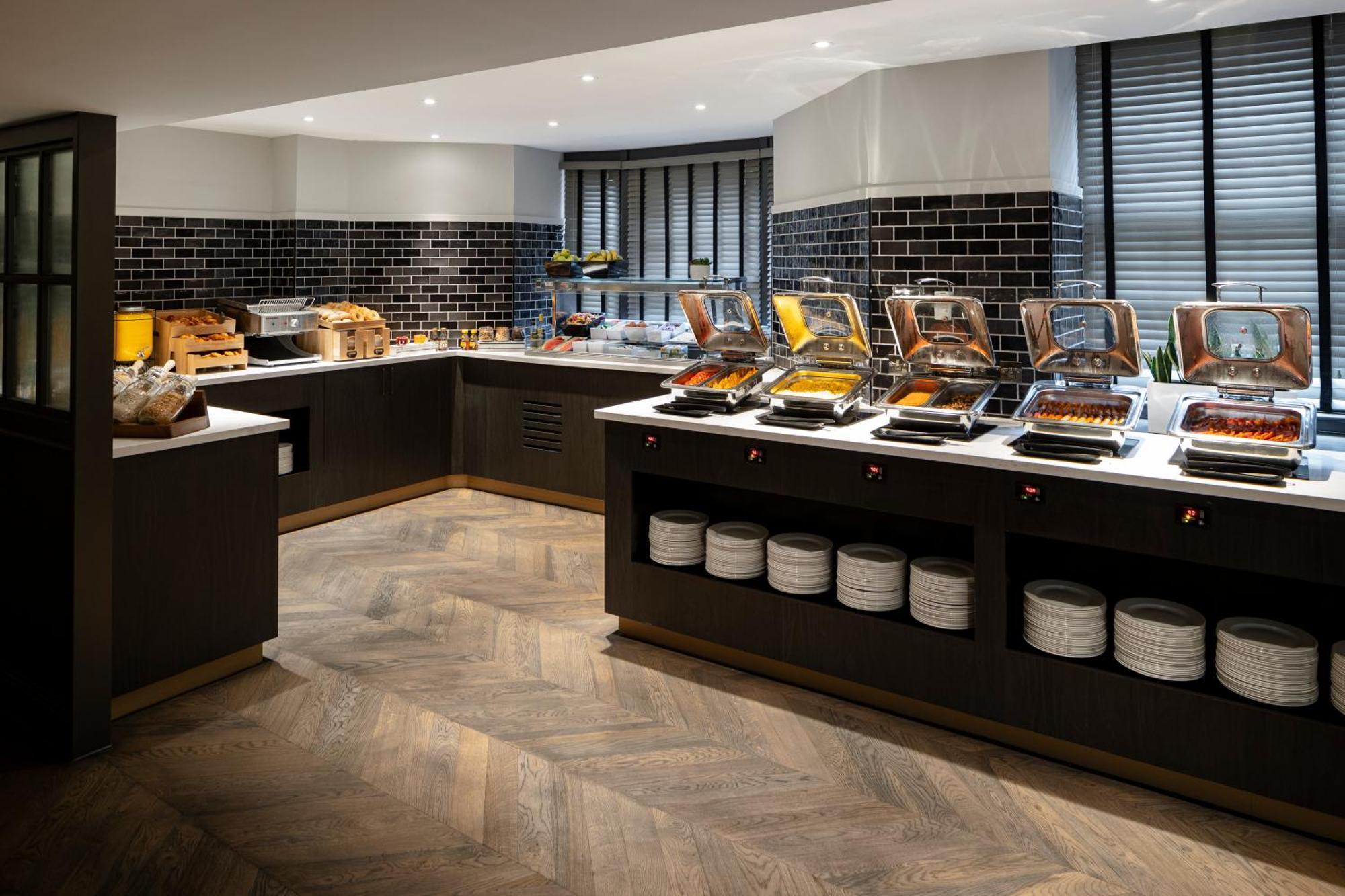 Hotel Courtyard By Marriott EDI